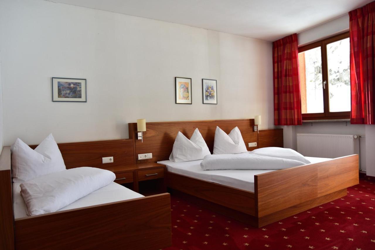 Hotel Krone Brunico Kültér fotó