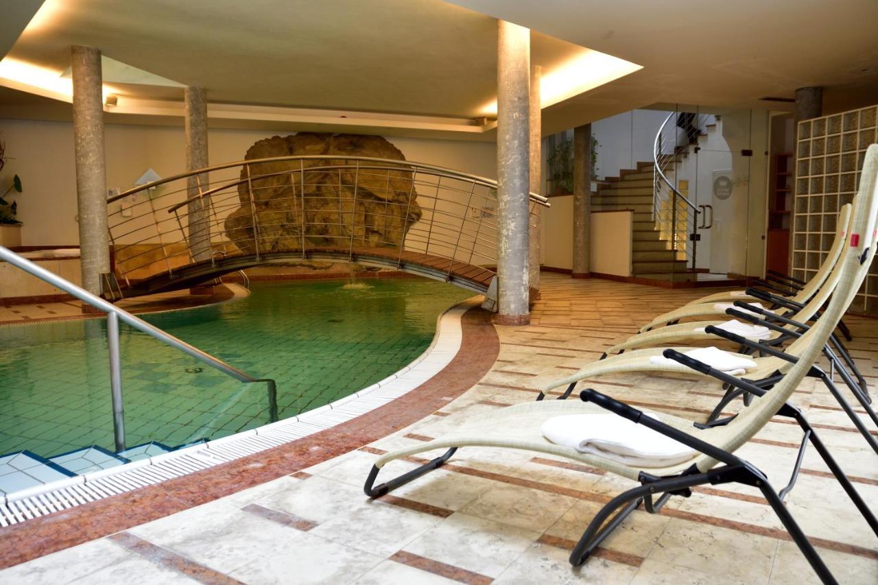 Hotel Krone Brunico Kültér fotó